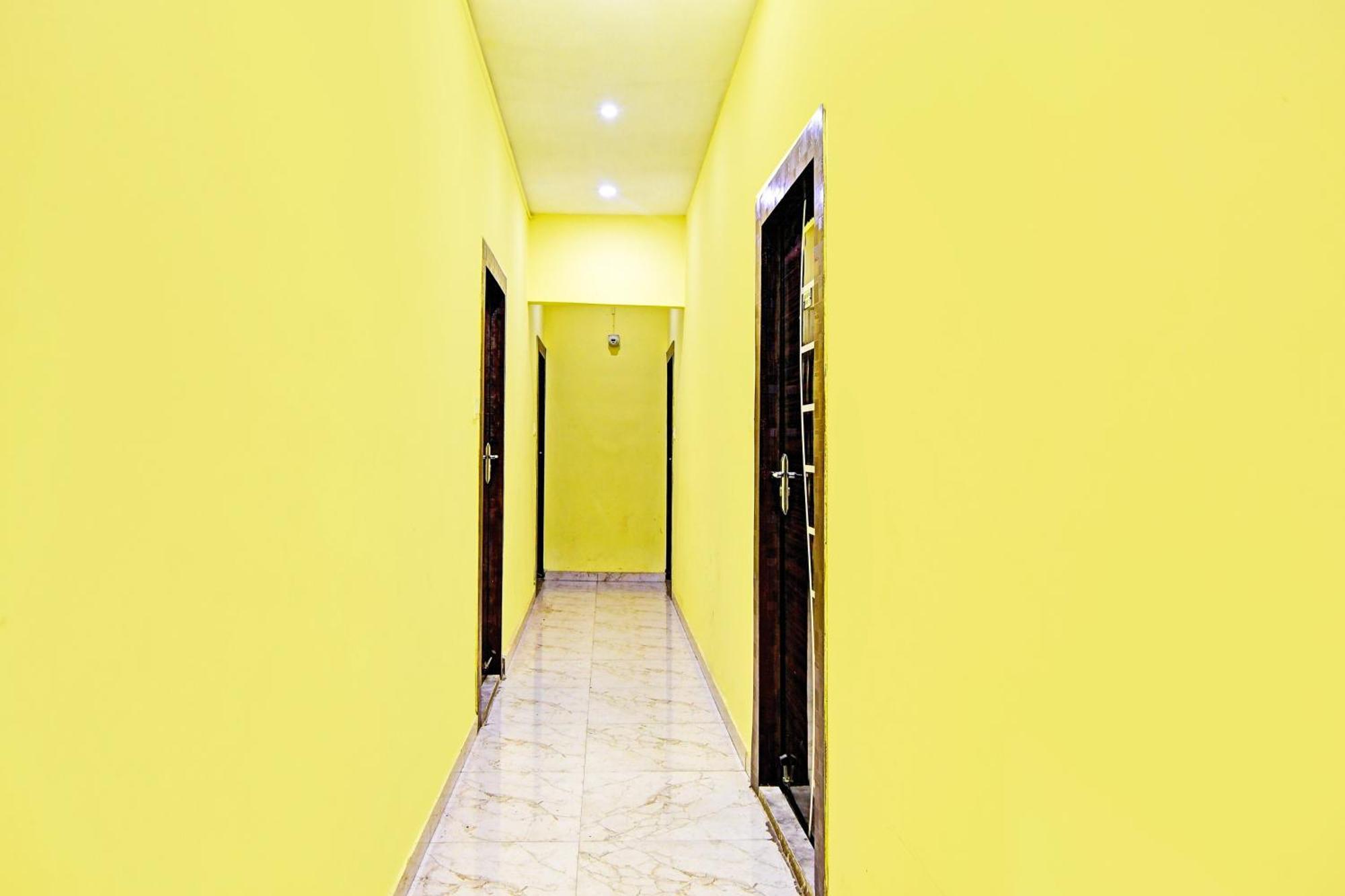 Hotel O Marquis Guest House コルカタ エクステリア 写真